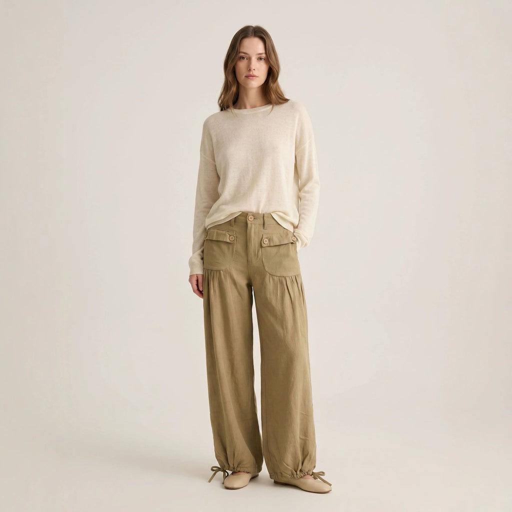 Wide-Leg Jeans with Ruffled Hems